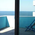 Paradise アパートホテル
