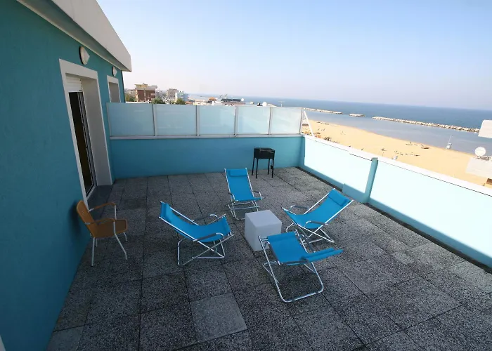 Paradise Apartmanhotel 4*