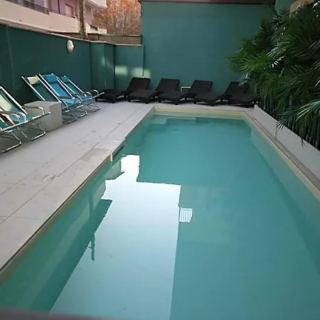 Aparthotel Paradise Rimini