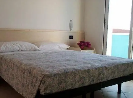 Paradise 4* ريميني