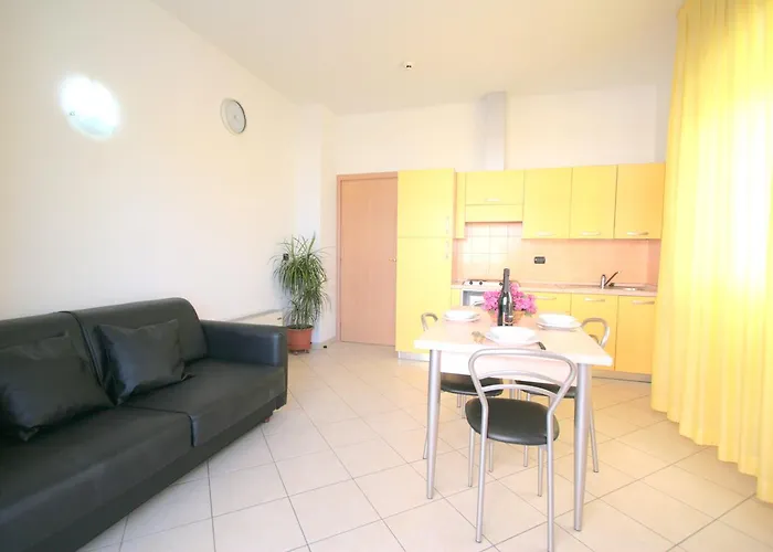 비치 파라다이스 4*