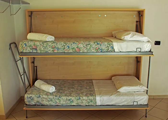 Paradise ريميني